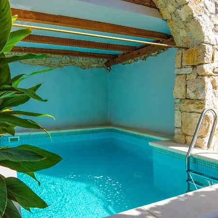 Cozy In Donje Selo With Kitchen Holiday home